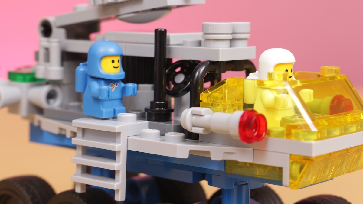 First look at new LEGO Classic Space Insiders reward 