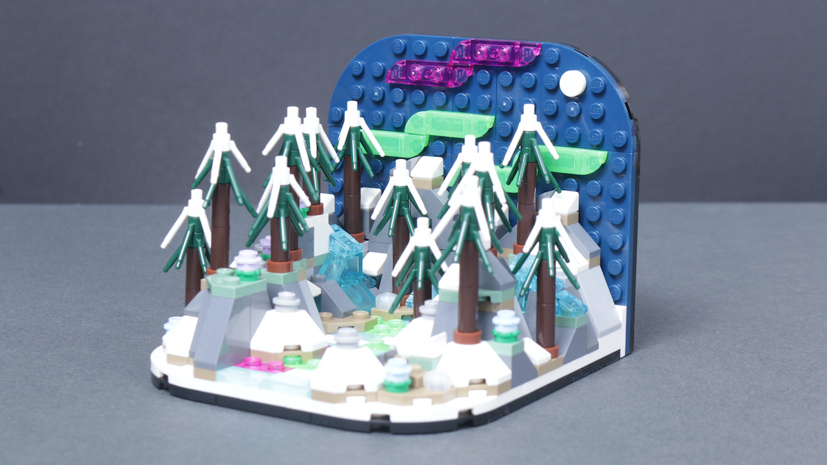 LEGO 40785 Northern Lights Diorama gift-with-purchase review