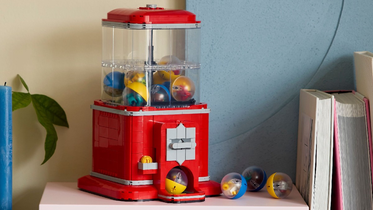 Expand LEGO Ideas 21358 Minifigure Vending Machine in time for Christmas