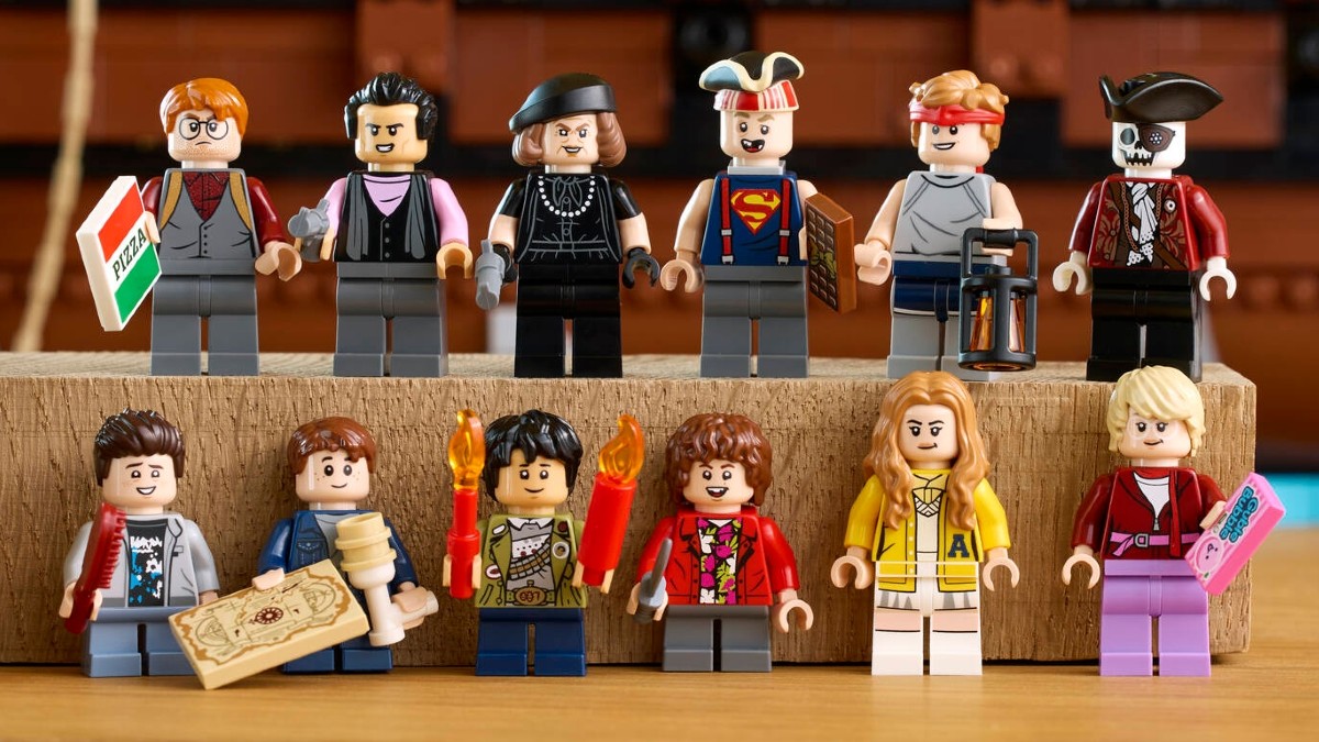 LEGO Ideas 21363 The Goonies minifigure comparison