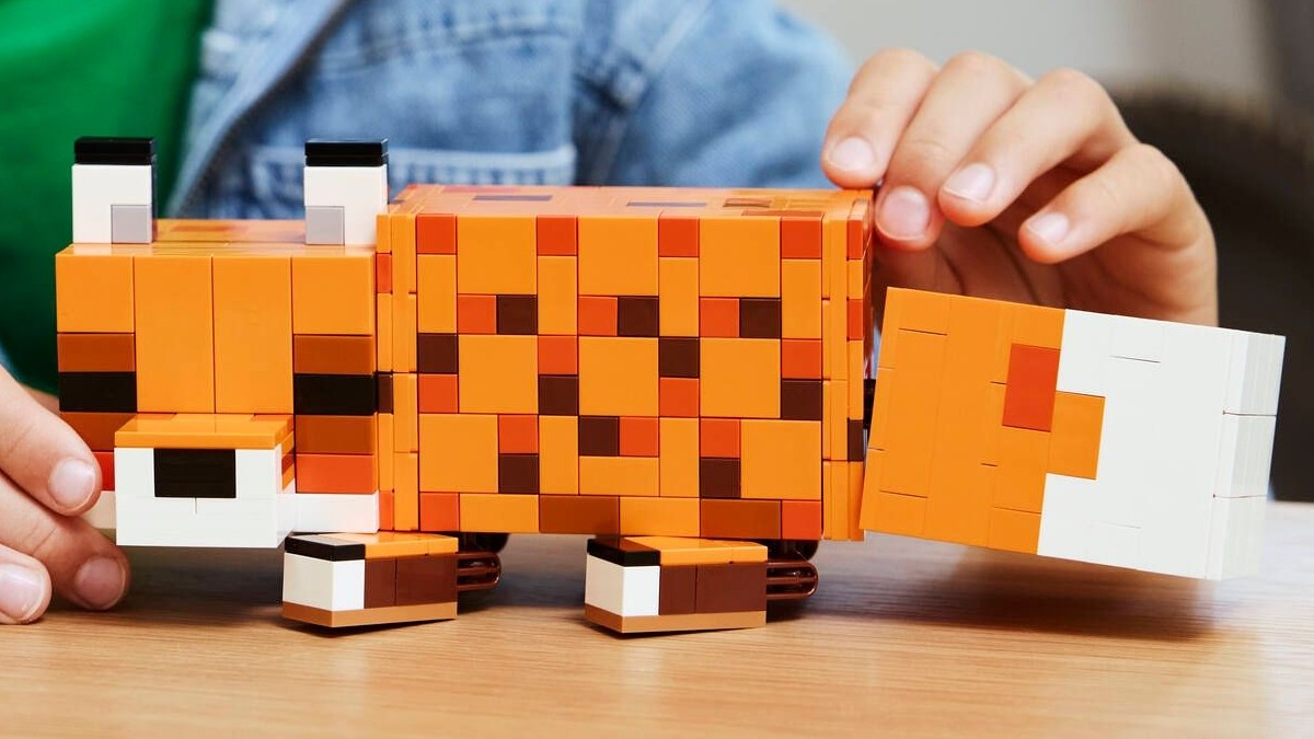 LEGO Minecraft designer dives into the new 2026 sets