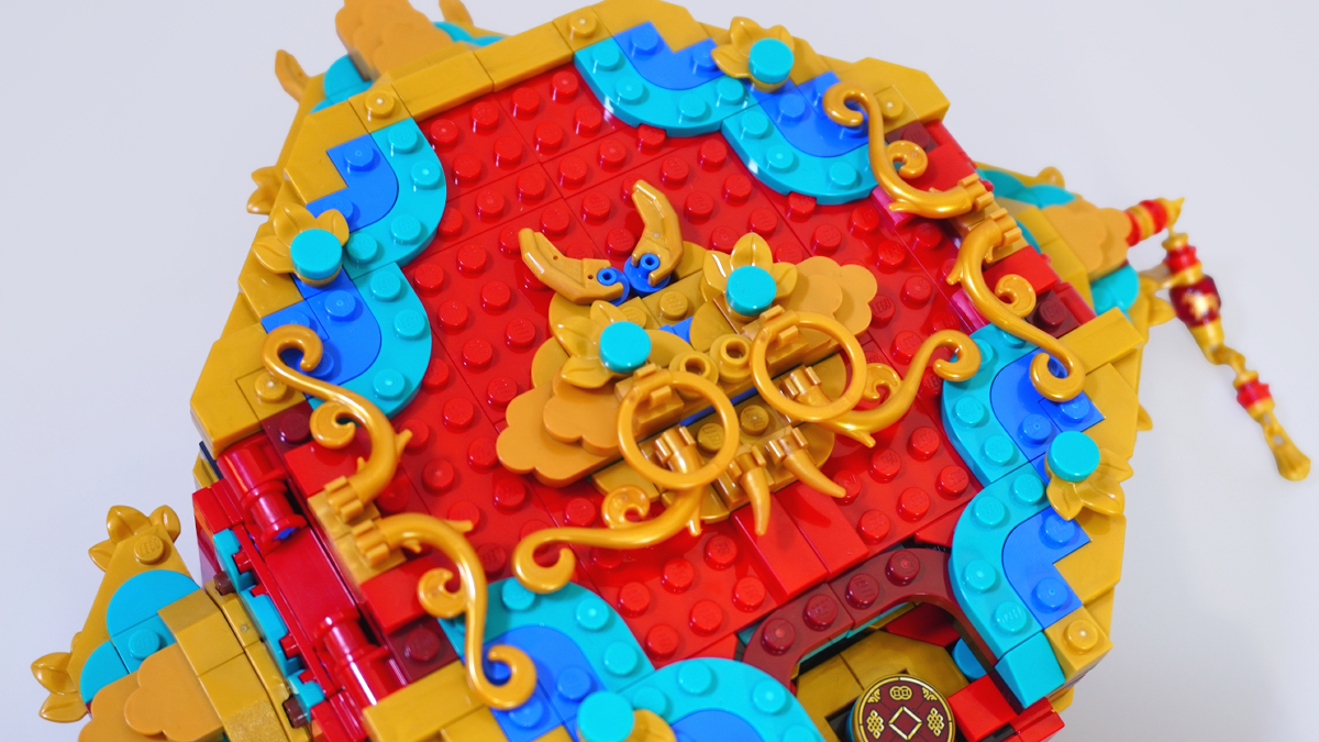 LEGO 80118 Fortune Firecracker arrives not with a bang, but a whimper