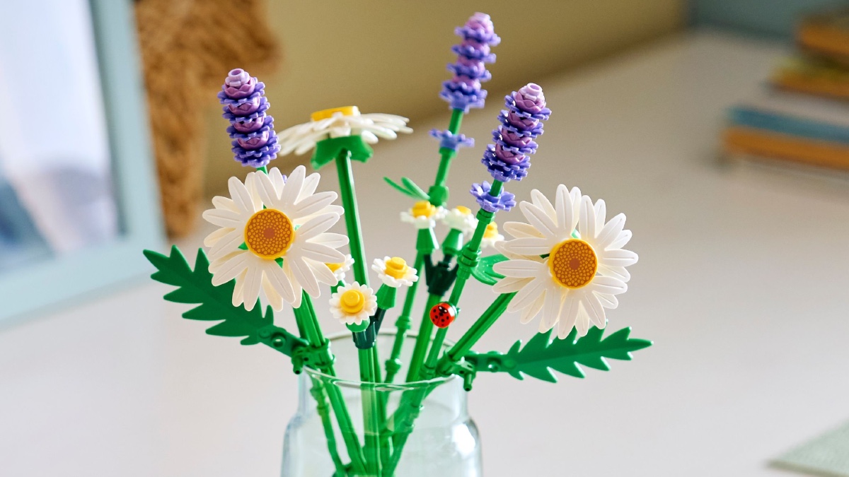 Six potential uses of LEGO’s new blue violet colour in 2026