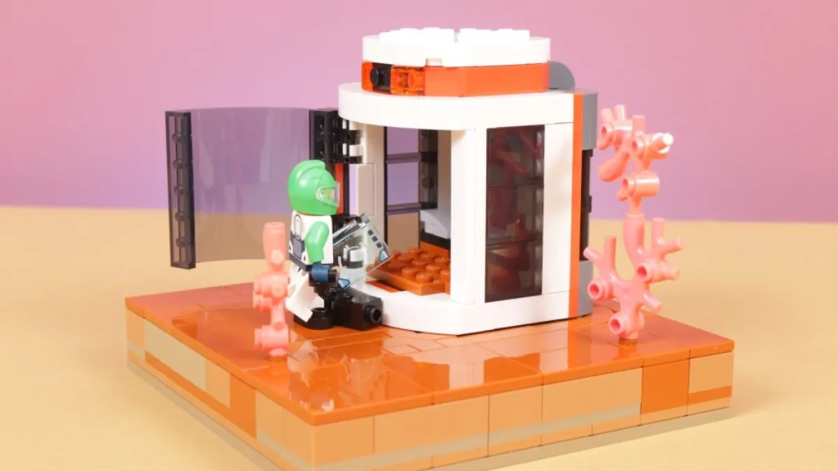 Don’t miss the core module of LEGO City’s space line before it retires