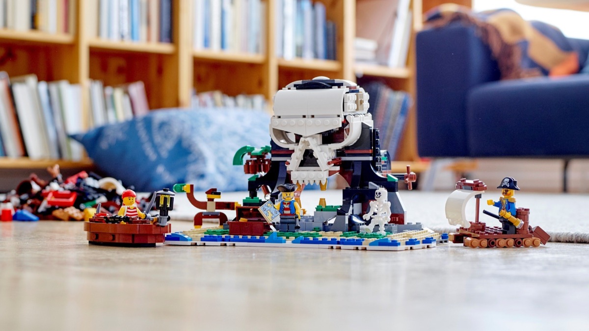 Retiring LEGO Creator 3-in-1 2025 set guide: buy now, wait, or skip?