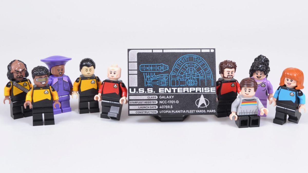 US fans can still grab a slice of LEGO Star Trek