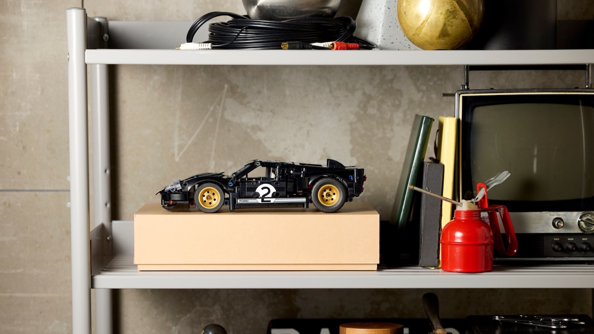 LEGO Technic 42223 1966 Ford GT40 MKII races onto the online store