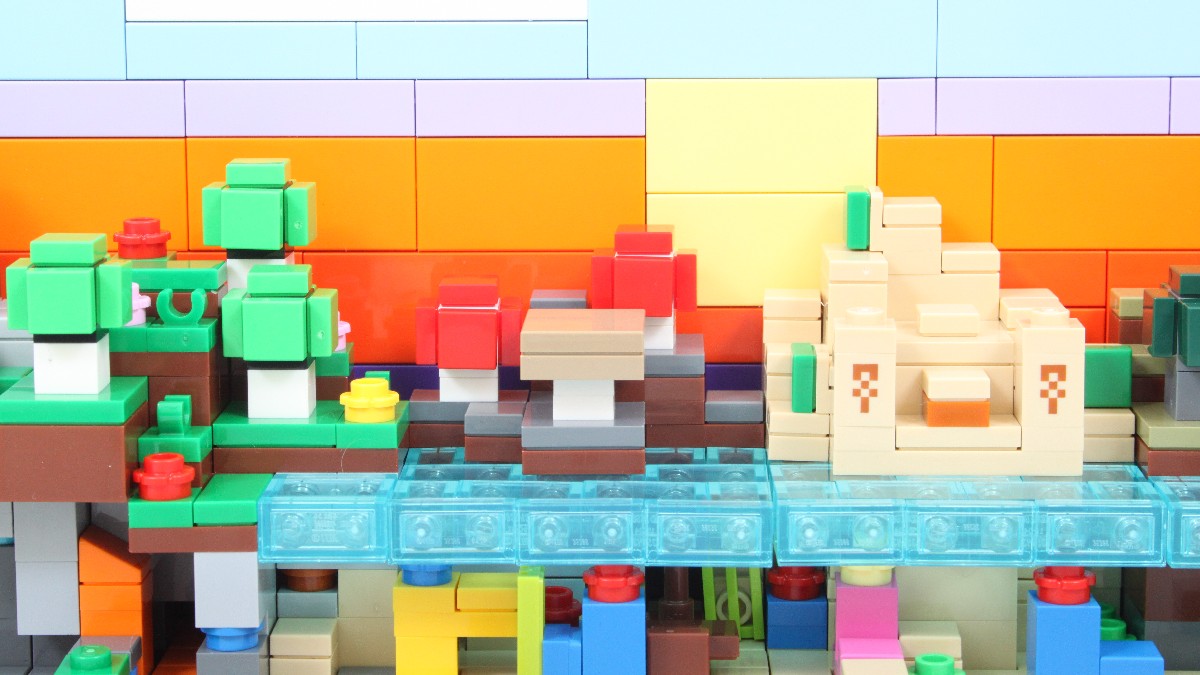 LEGO Minecraft’s Micro World revamp is bursting with potential
