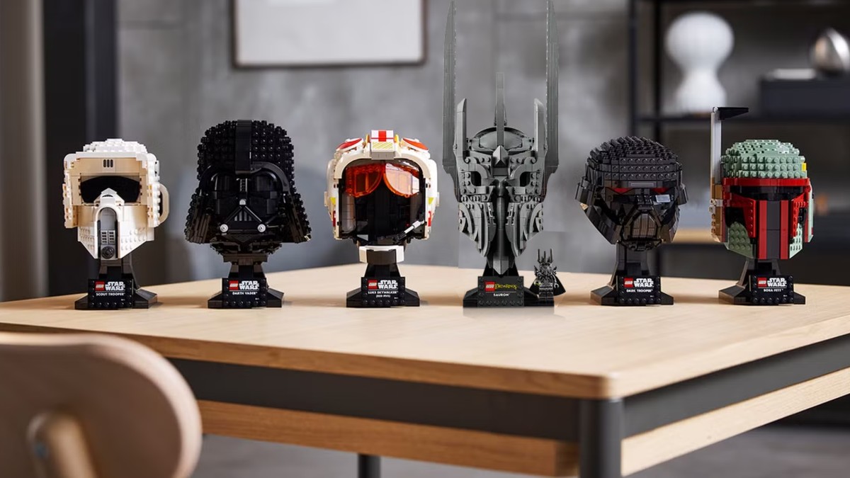 LEGO Sauron’s Helmet took its lead from Star Wars in all ways but one