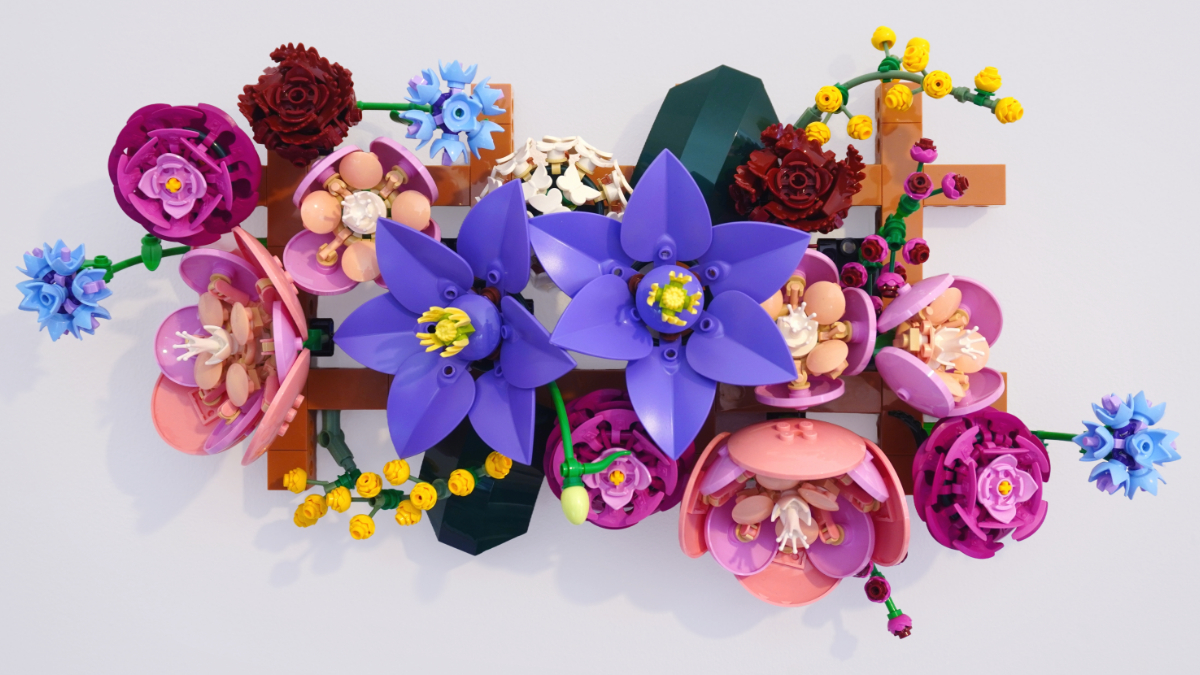 LEGO 11503 Flower Wall is best when bought again and again