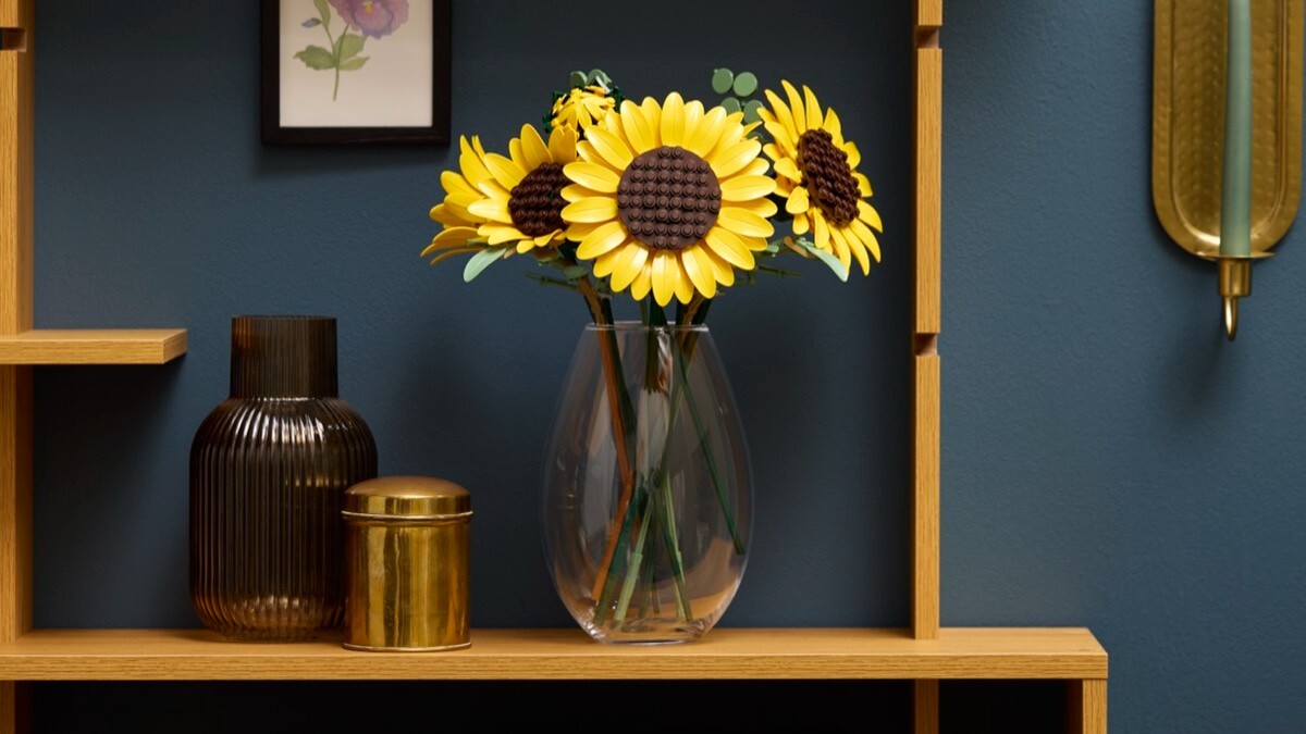 LEGO Botanicals blooms with sunflowers and magnolia this spring