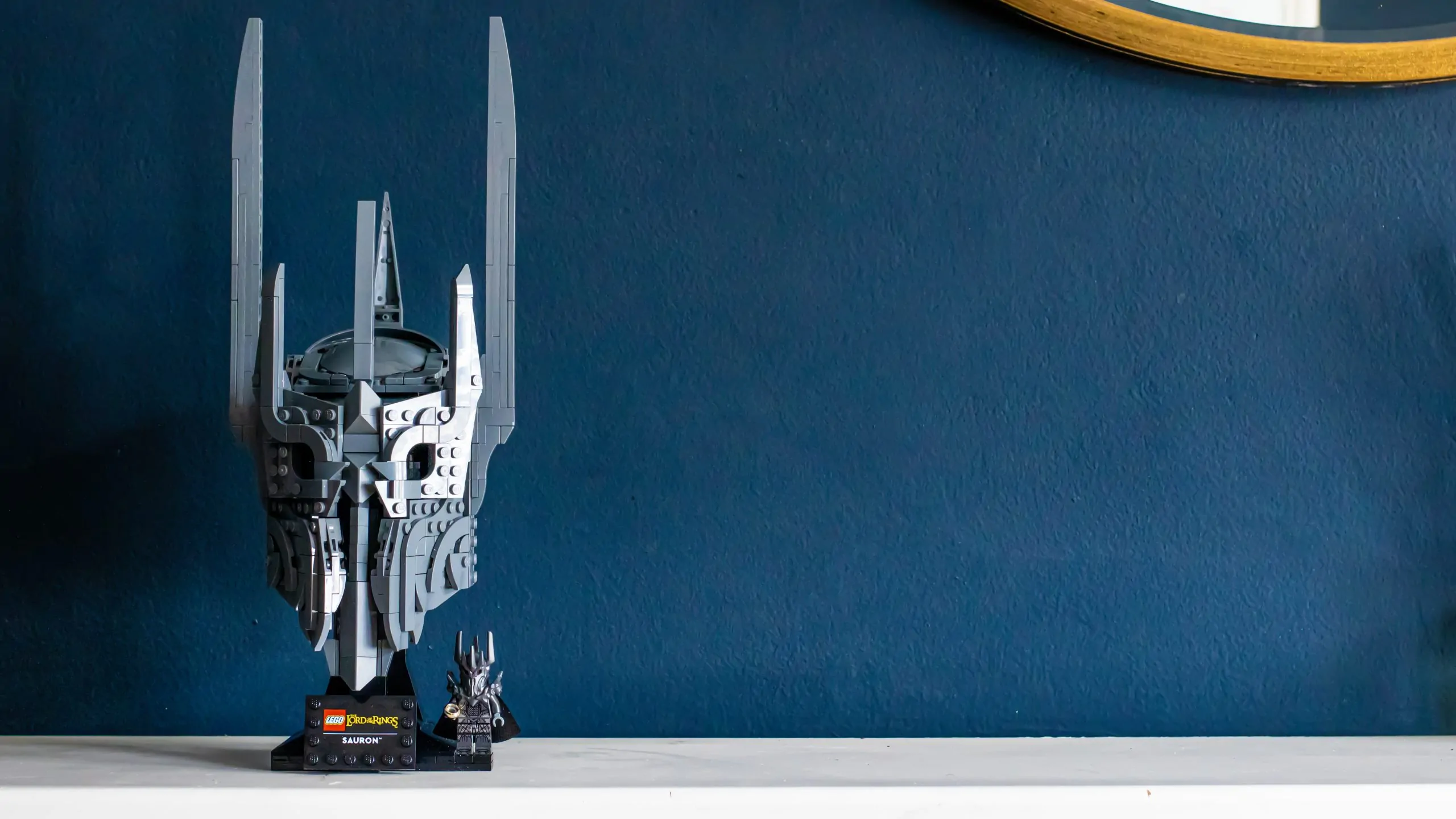 LEGO Icons 11373 The Lord of the Rings: Sauron’s Helmet review