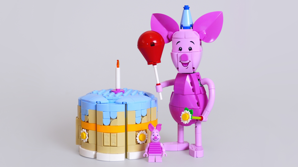 LEGO Piglet is overshadowed by his own birthday cake