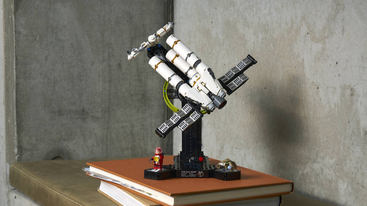 Lord and Miller told LEGO to ‘trust us’ on Project Hail Mary set