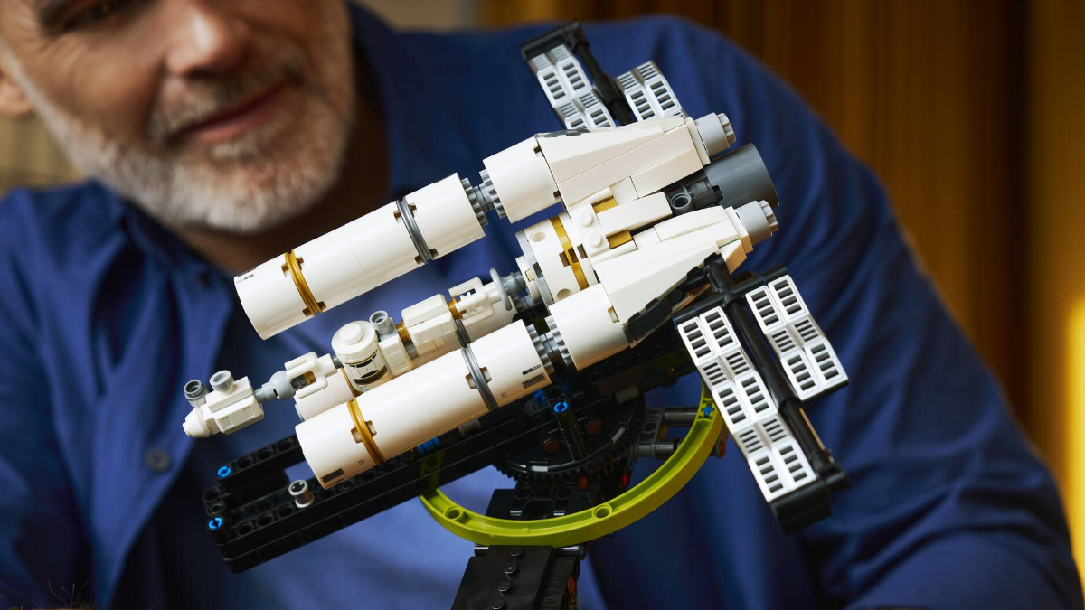 Story and characters shaped the LEGO Project Hail Mary set