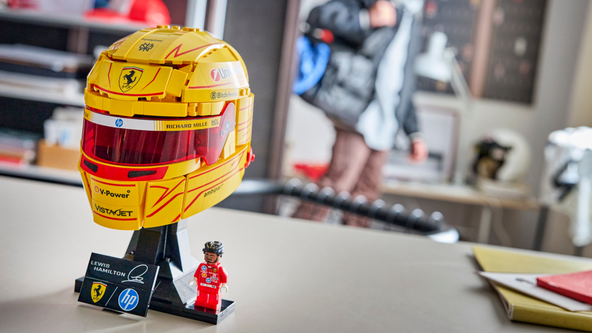 Two LEGO Editions Formula 1 Ferrari helmets officially revealed