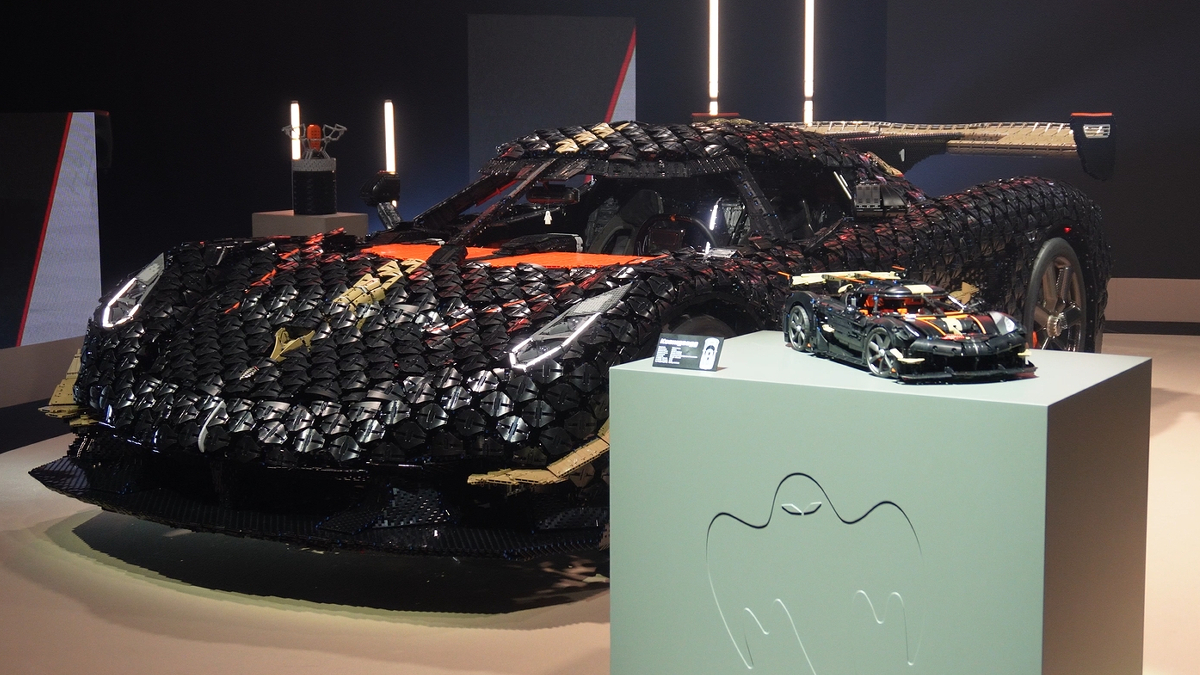 Hands-on with LEGO Technic 42232 Koenigsegg Sadair’s Spear