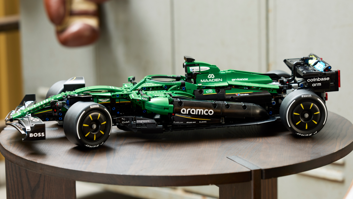 LEGO Technic Aston Martin Aramco AMR25 F1 car revealed