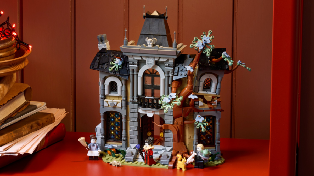 First look at LEGO Build a Minifigure Halloween 2026 parts
